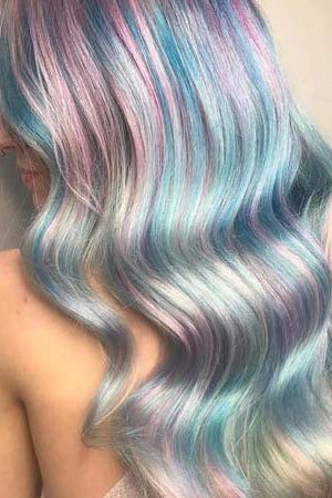 COLOUR-MELTING-AT-A-HAIRDRESSRS-NEAR-ME